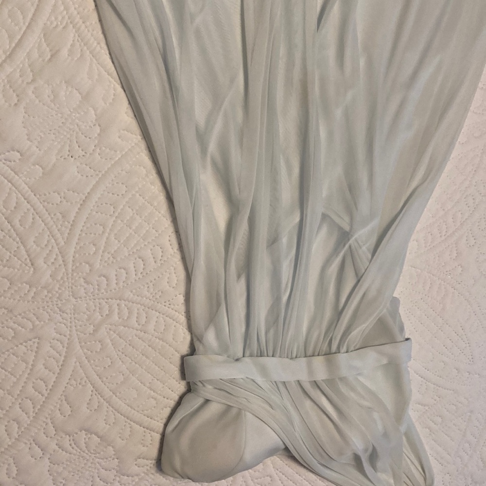 Light mint green dress worn once
